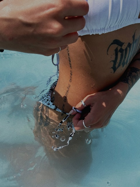 povla OnlyFans Leak (4 Photos and 0 Videos) 

 picture 2