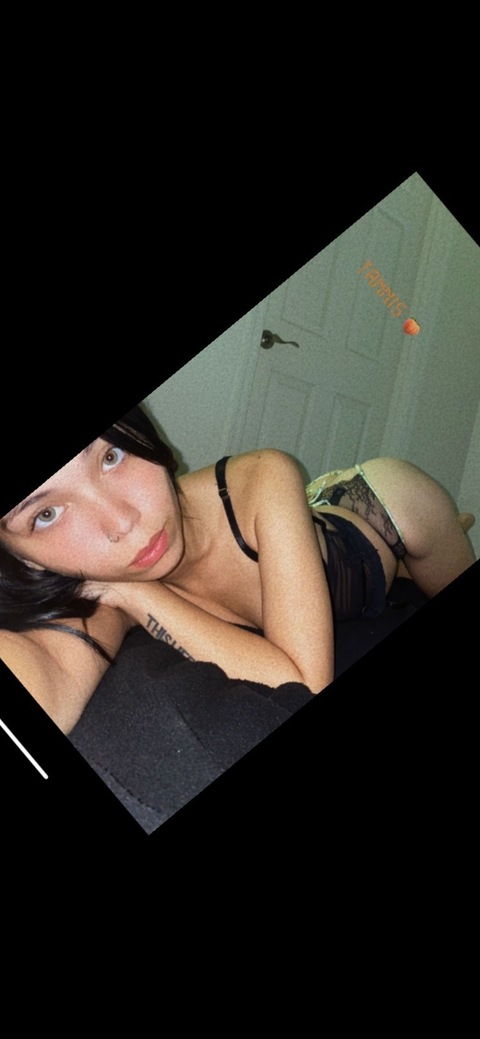 View pr3ttyfac3tannis OnlyFans content for free 

 picture 2