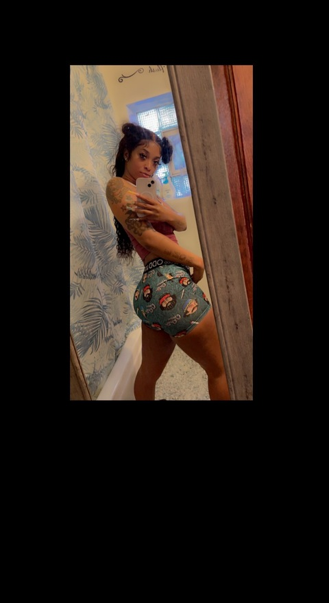 View prettibre94 (Pretty Bre) OnlyFans 3 Photos and 48 Videos for free 

 picture 2