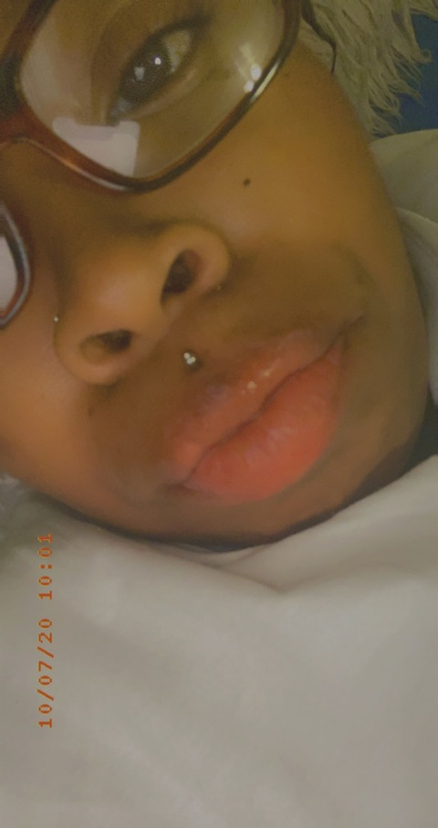 prettii_caramel (Tangila price) OnlyFans Leaked Videos and Pictures 

 picture 2
