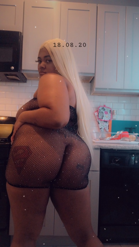 prettiniq OnlyFans Leaks (15 Photos and 31 Videos) 

 picture 2
