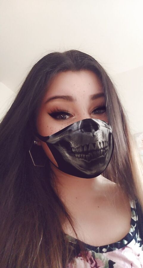 Onlyfans free pretty_lani 

 picture 2