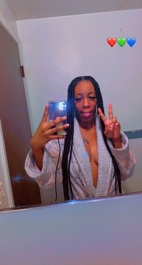 prettyfaceyann OnlyFans Leak (7 Photos and 10 Videos) 

 picture 2