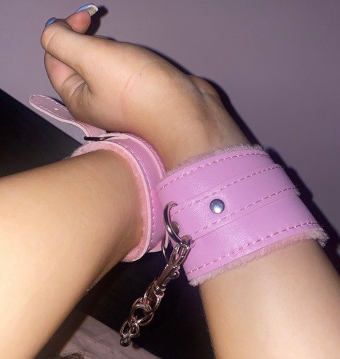 Onlyfans free content prettykink72 

 picture 2