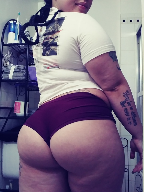 Onlyfans leak prettymami13 

 picture 2