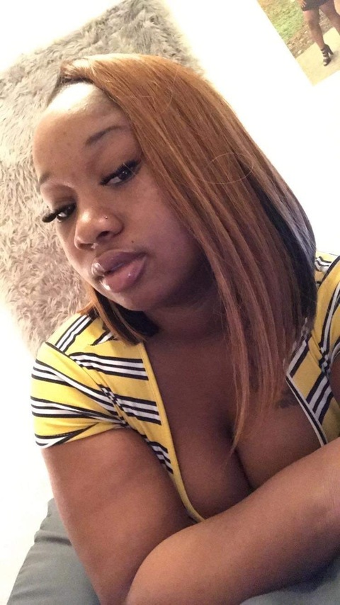 prettynjuicyyy OnlyFans Leaked 

 picture 2