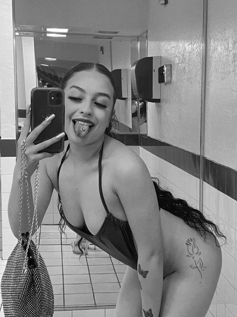 Onlyfans leaked prettyp_9 

 picture 2