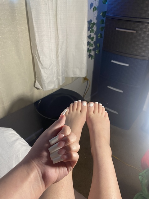 View prettyslxtt (Ash) OnlyFans 19 Photos and 61 Videos leaked 

 picture 2
