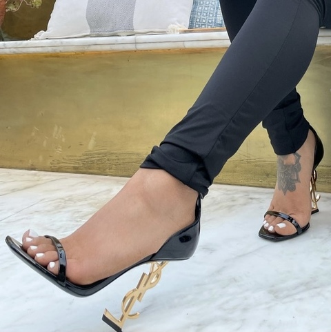 prettysolesofficial OnlyFans Leaks (18 Photos and 6 Videos) 

 picture 2