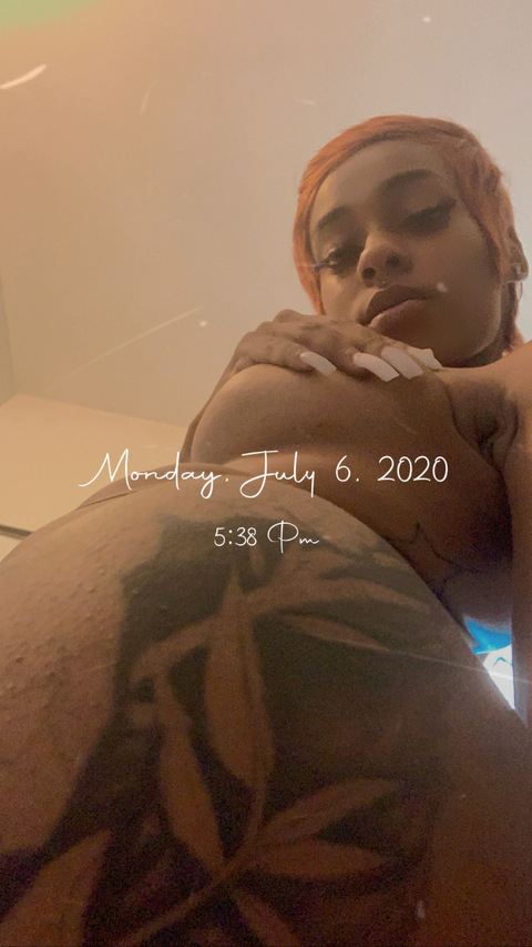 prettyyellow98 OnlyFans Leak 

 picture 2