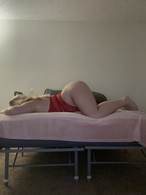 Onlyfans leaks prettyyoungbabe 

 picture 2
