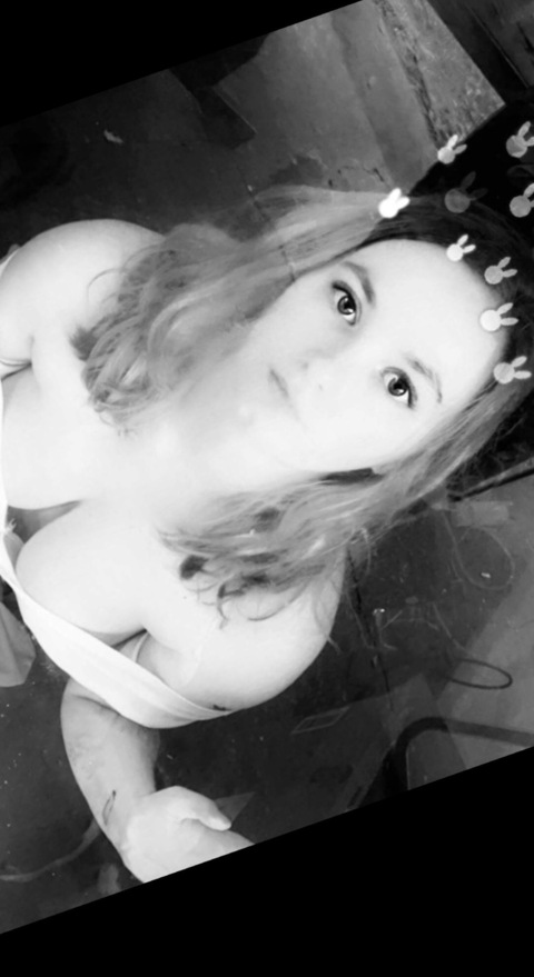 View prhileyrose (Primrose Rhiley) OnlyFans 51 Photos and 7 Videos leaked 

 picture 2