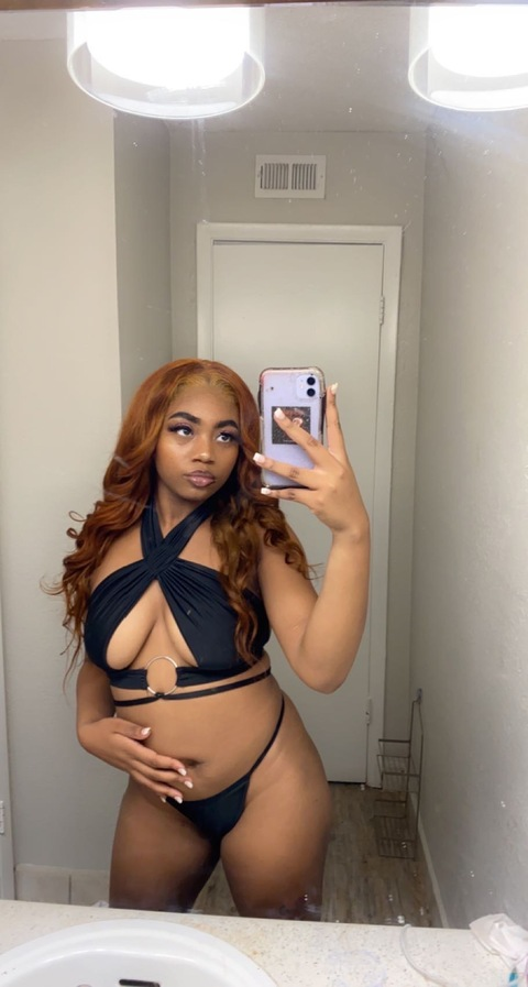 View princess.monroe (Princess Monroe) OnlyFans 4 Photos and 17 Videos for free 

 picture 2