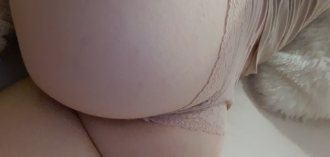 princess.roses (Rosie) free OnlyFans Leaked Videos and Pictures 

 picture 2