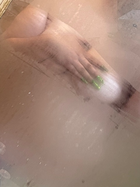 @princess100398 leak Onlyfans content for free 

 picture 2