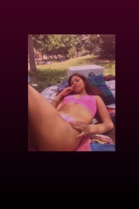 princess_agus OnlyFans Leaked (5 Photos and 0 Videos) 

 picture 2