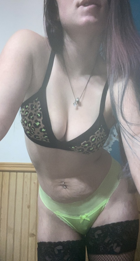 Onlyfans leaked princess_pinky 

 picture 2