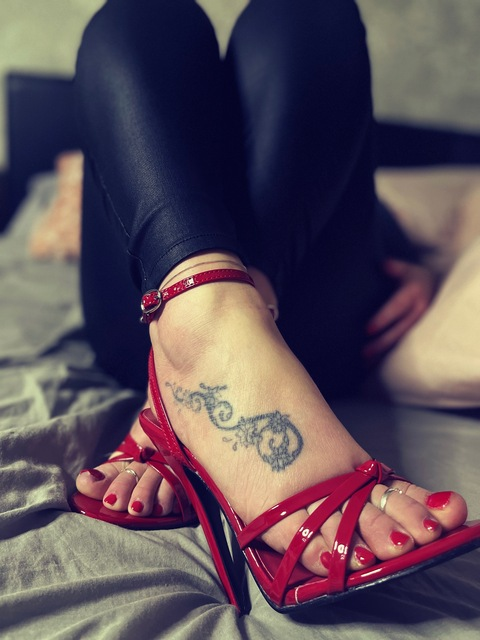 View princess_sexypawz OnlyFans videos and photos for free 

 picture 2