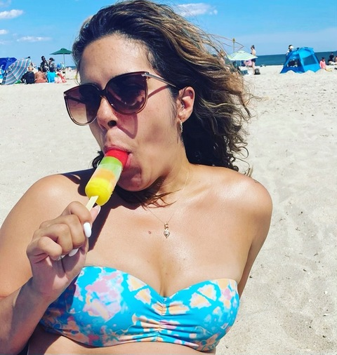 princessamiira (Amiira) OnlyFans Leaked Pictures & Videos 

 picture 2