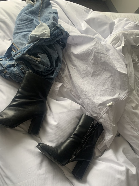 View barbie doll (princessbabydollll) OnlyFans 5 Photos and 0 Videos leaked 

 picture 2