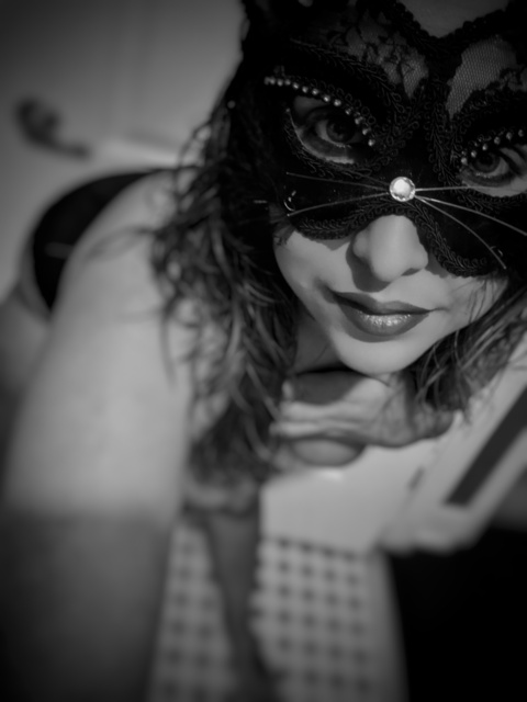 View Princess Mendiga (princessmendiga) OnlyFans 233 Photos and 21 Videos leaks 

 picture 2