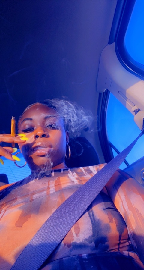View probethazine (Bee) OnlyFans 63 Photos and 41 Videos leaked 

 picture 2