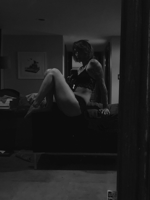 proziumlove (🖤Proziumlove🖤) OnlyFans Leaked Pictures & Videos 

 picture 2