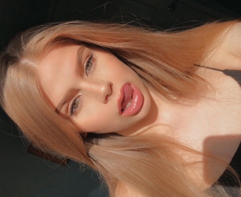prttygirll OnlyFans Leaked 

 picture 2