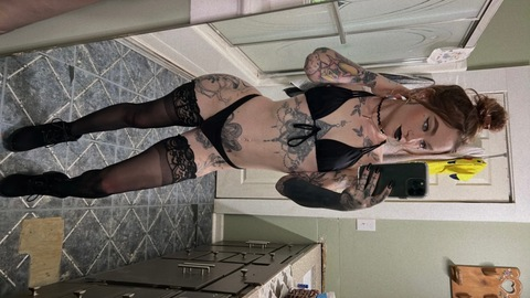 psychosarah OnlyFans Leaks (123 Photos and 10 Videos) 

 picture 2