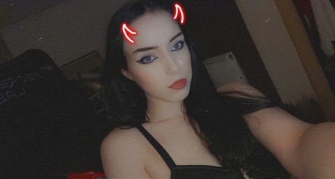 View purtygoth (PurtyGoth) OnlyFans 92 Photos and 6 Videos for free 

 picture 2