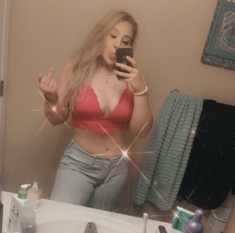 qc.queen OnlyFans Leaks (32 Photos and 15 Videos) 

 picture 2