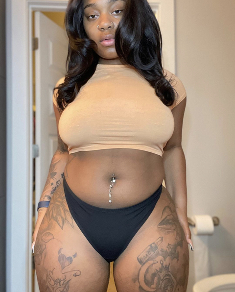 queeenarri OnlyFans Leaks (68 Photos and 47 Videos) 

 picture 2