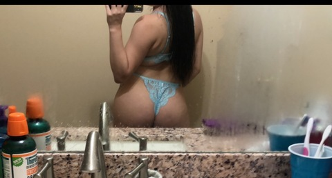queen9081 OnlyFans Leak (2 Photos and 16 Videos) 

 picture 2