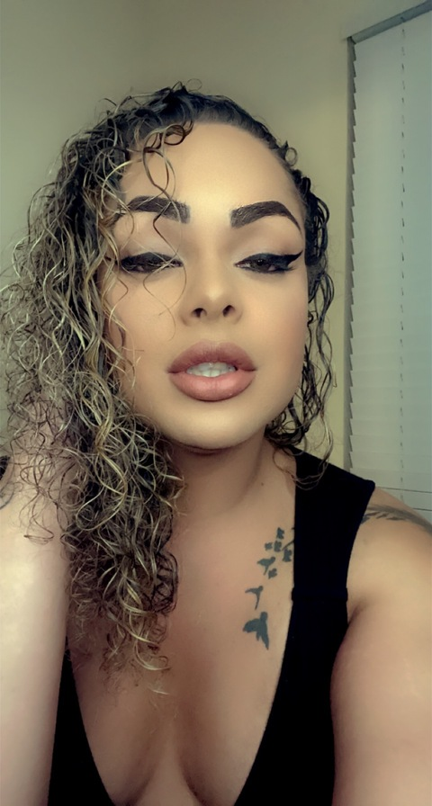 queen_fefe OnlyFans Leak (3 Photos and 29 Videos) 

 picture 2