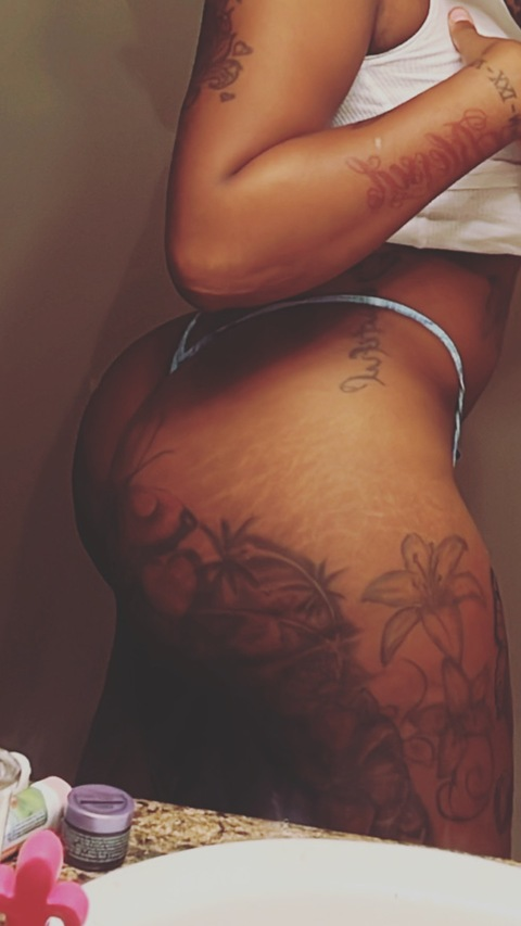 Free access to queen_liahhh (Juicyk) Leaks OnlyFans 

 picture 2