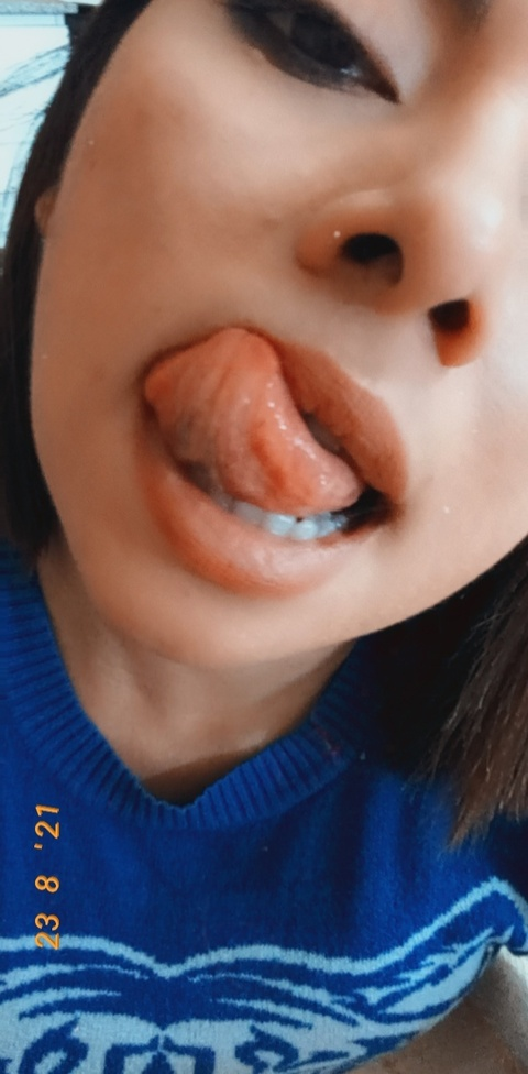@queen_sexy leaked Onlyfans content free 

 picture 2