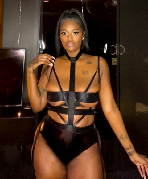 queen_super_soaker OnlyFans Leaked 

 picture 2