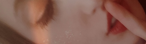Onlyfans leaks queenb.kmg 

 picture 2