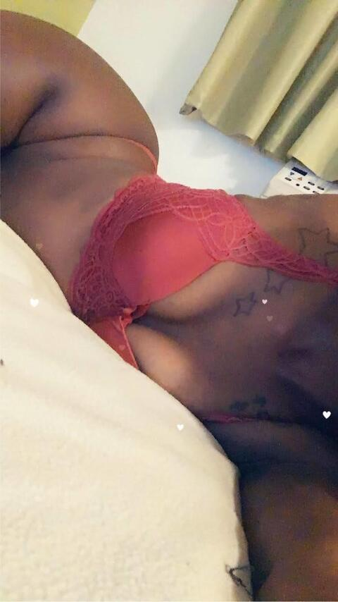 Download queenbrii OnlyFans videos and photos free 

 picture 2