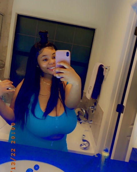 Download queendee287 OnlyFans videos and photos for free 

 picture 2