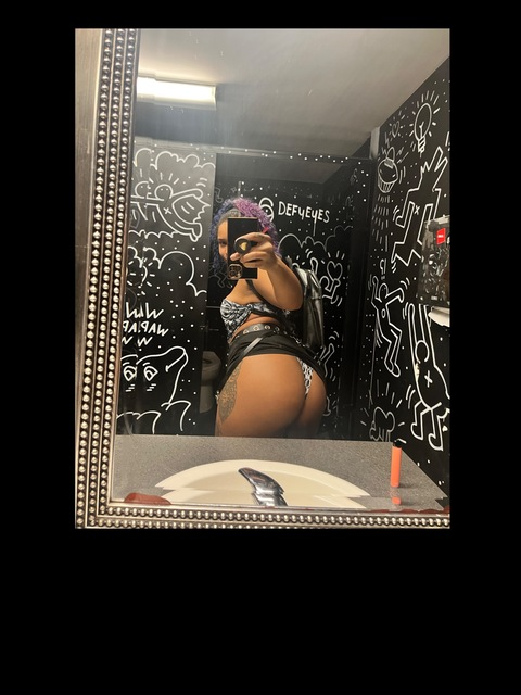 Get Free access to @queendess420 Leaks OnlyFans 

 picture 2