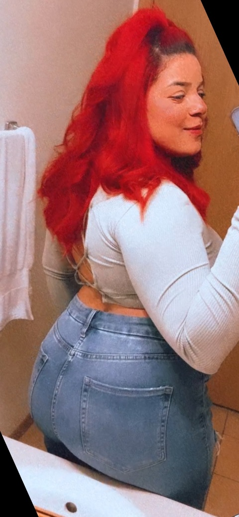 queengs997 (Queen G 👑) OnlyFans Leaks 

 picture 2