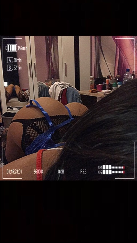 Download queenismynam1 OnlyFans videos and photos for free 

 picture 2