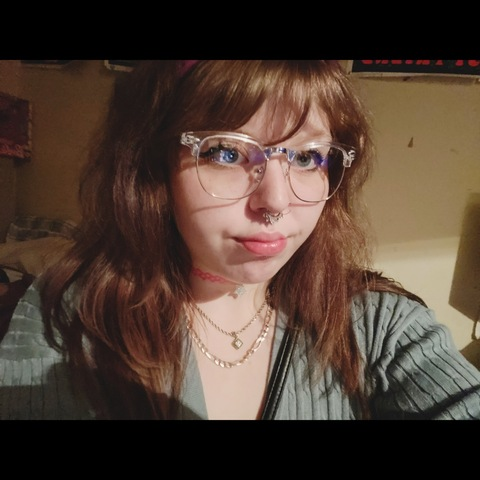 queenkellyofficial (Queen Kelly Official) free OnlyFans Leaked Pictures and Videos 

 picture 2