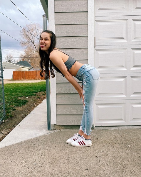 View queenki77 (Sass Queen 👑) OnlyFans 28 Photos and 4 Videos leaked 

 picture 2