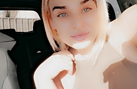 Onlyfans leaks queenrose1313 

 picture 2