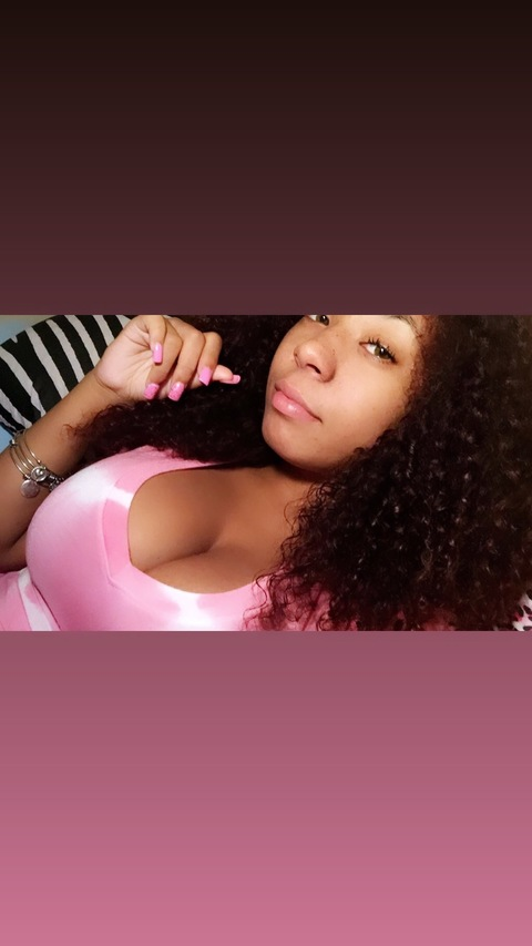 View queens1031 OnlyFans content for free 

 picture 2