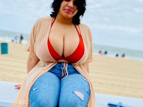 queentashag OnlyFans Leaked (29 Photos and 17 Videos) 

 picture 2