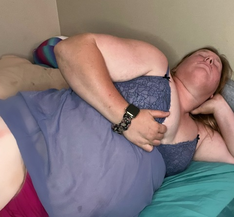 View Victoria (queenvictoria14) OnlyFans 23 Photos and 2 Videos for free 

 picture 2