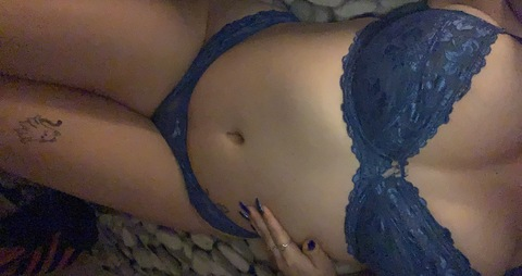 View queenybj01 OnlyFans content for free 

 picture 2
